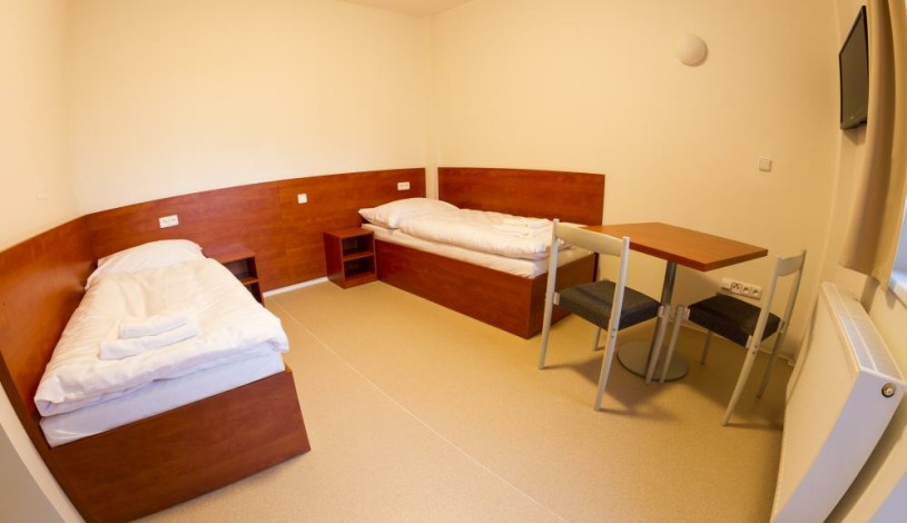 SPORT HOTEL České Budějovice České Budějovice - Třílůžkový pokoj bezbariérový